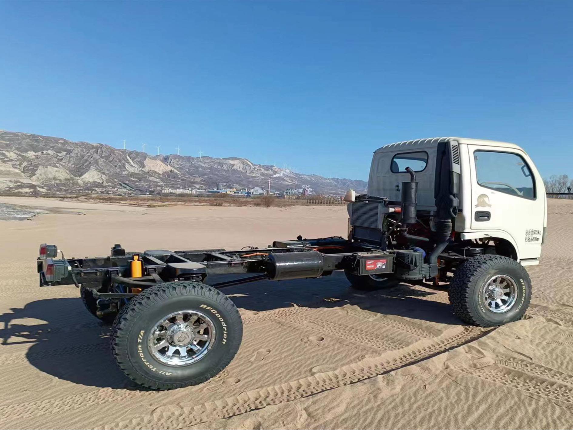 4X4 Off-road Truck Chassis