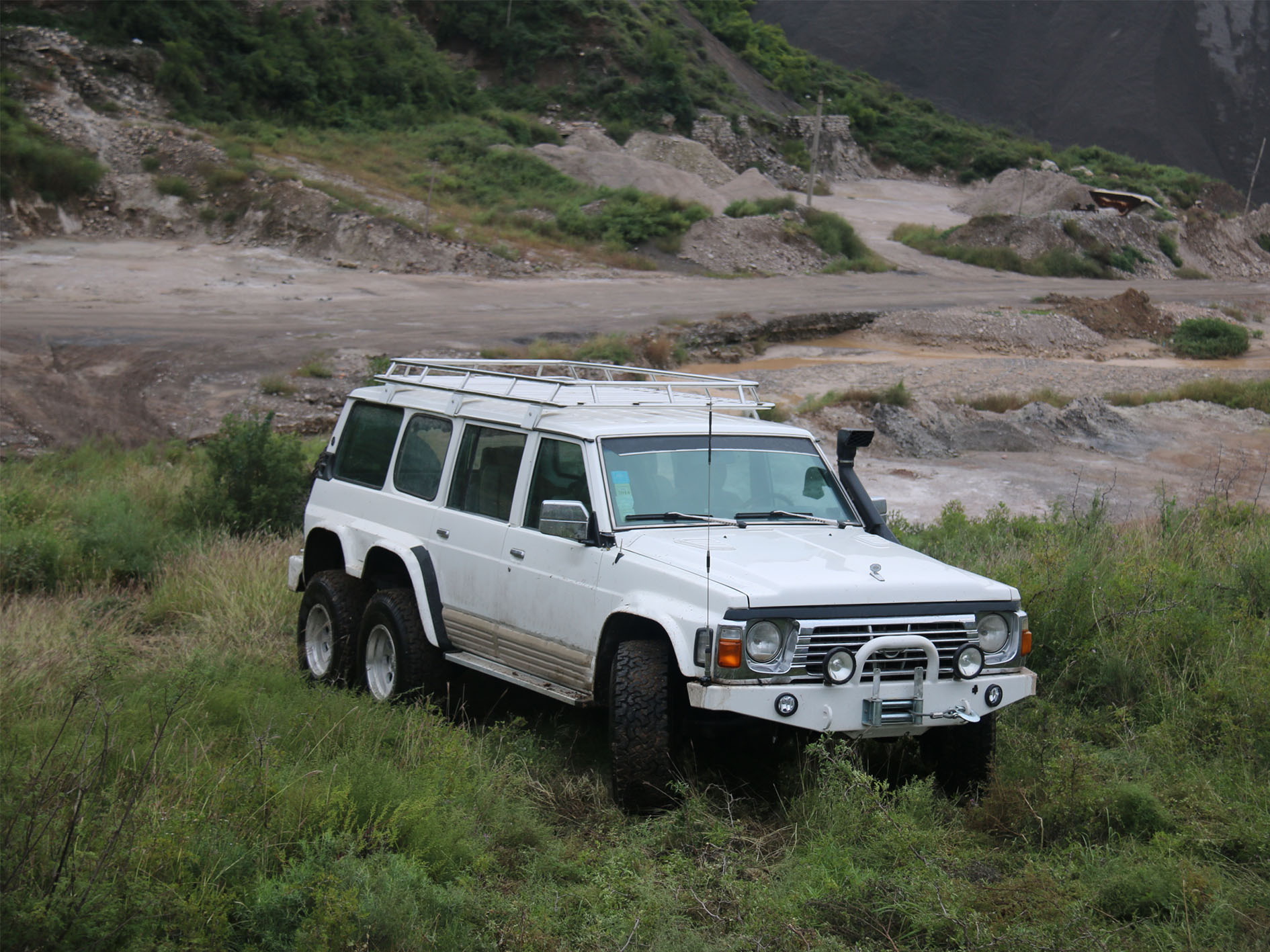 6X6 White Customization